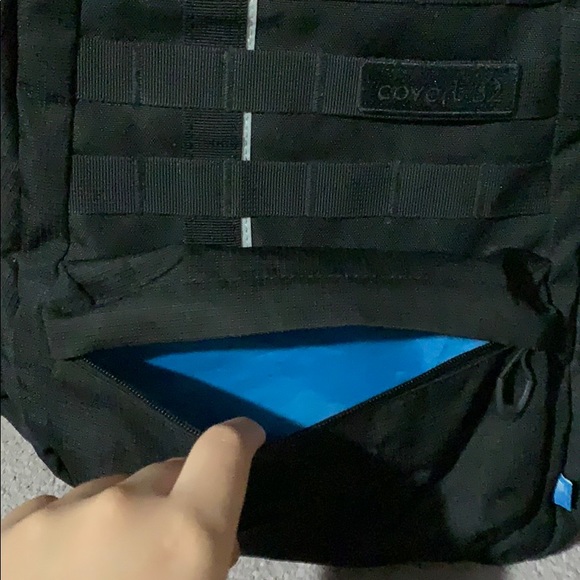 Backpack - Picture 3 of 8